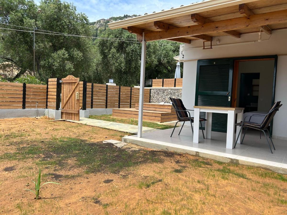 פאלאוקסטריצה Ipsia Apartments חדר תמונה