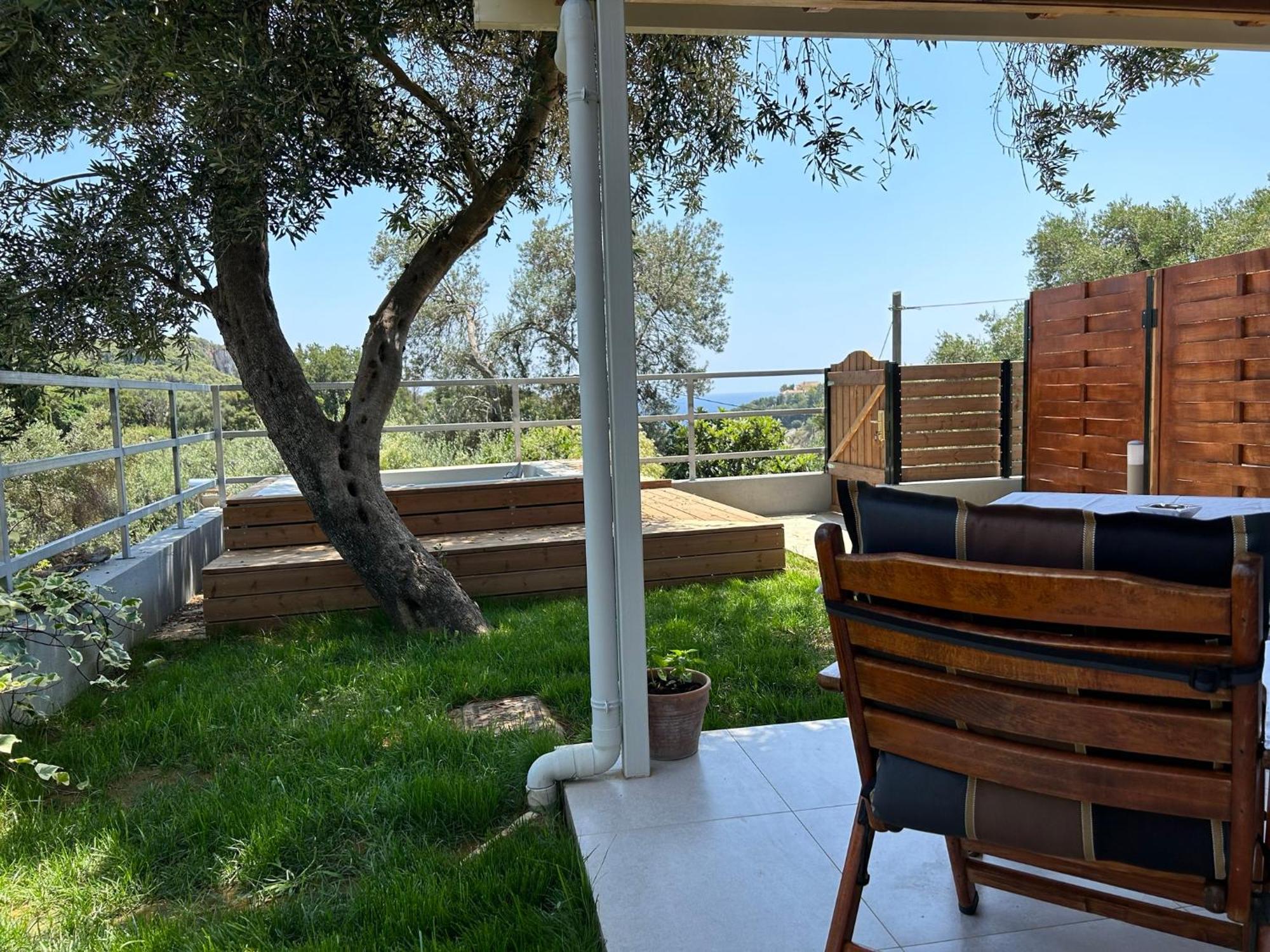 פאלאוקסטריצה Ipsia Apartments מראה חיצוני תמונה