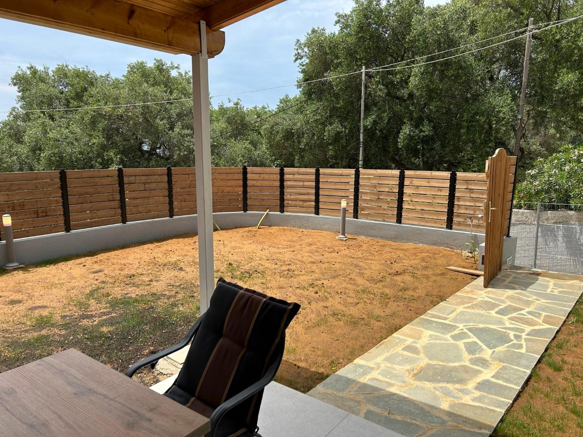 פאלאוקסטריצה Ipsia Apartments חדר תמונה