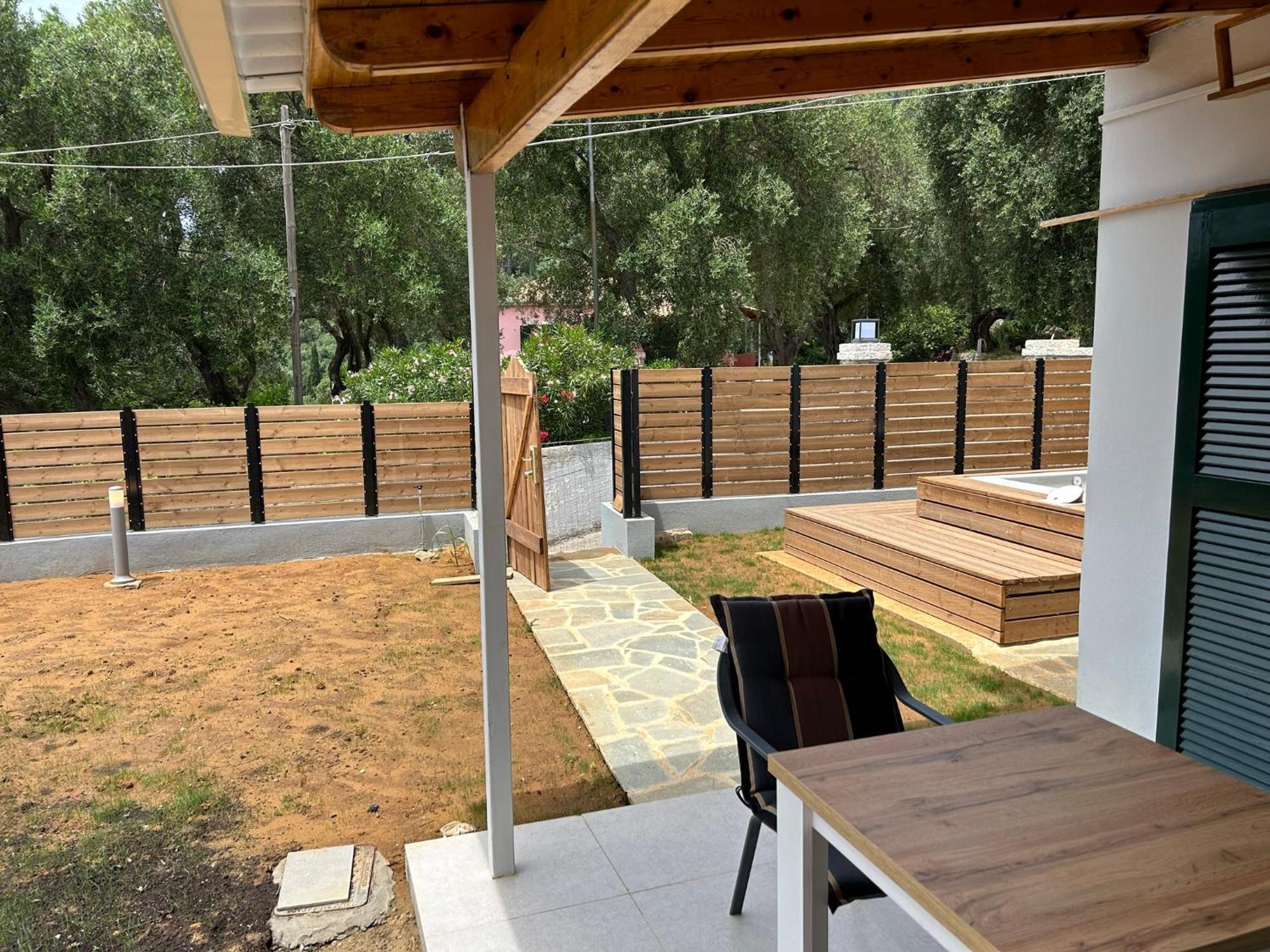 פאלאוקסטריצה Ipsia Apartments חדר תמונה