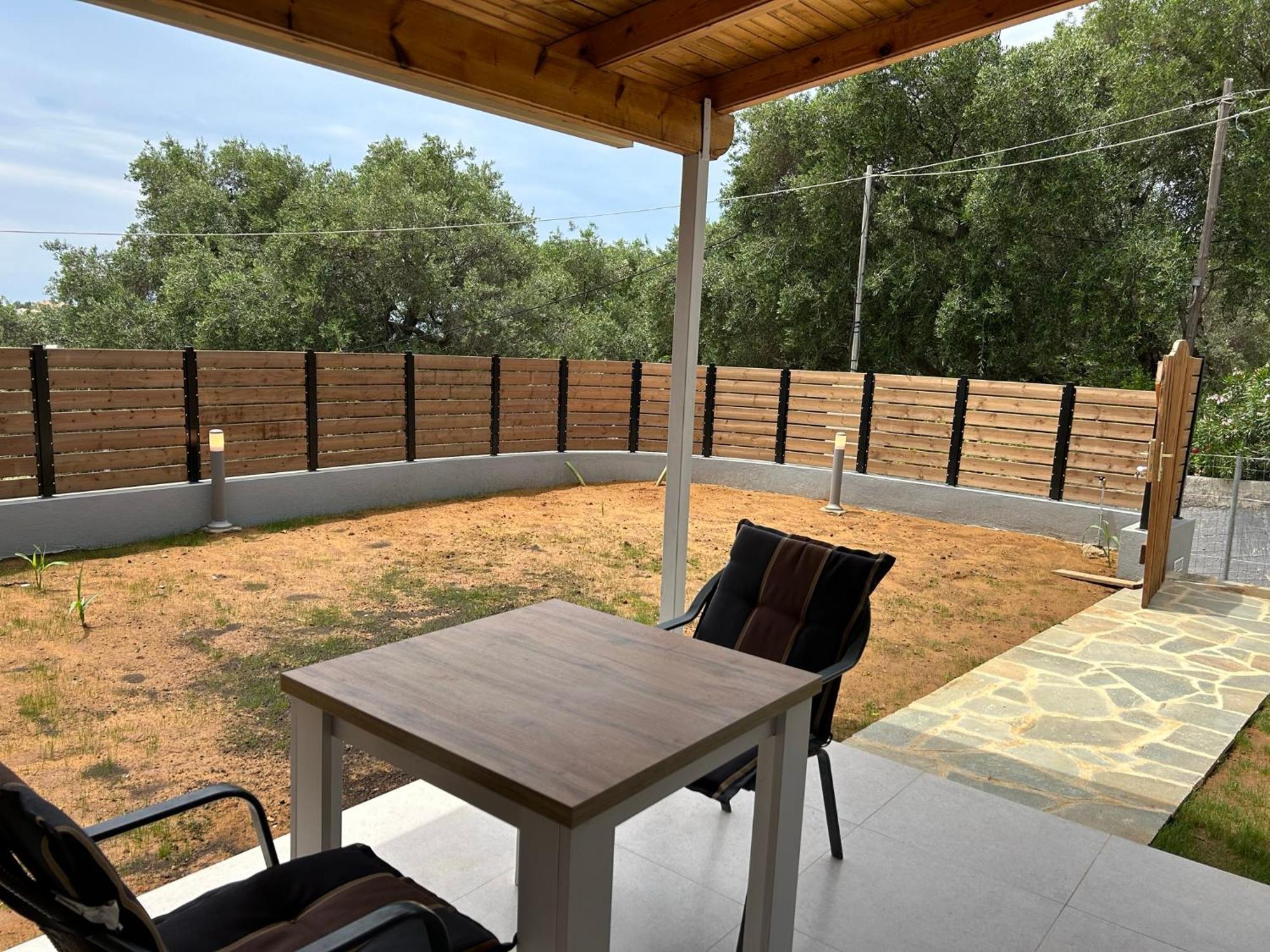 פאלאוקסטריצה Ipsia Apartments חדר תמונה