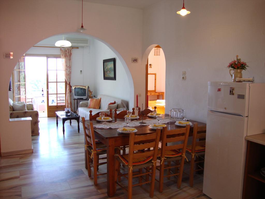 פאלאוקסטריצה Ipsia Apartments חדר תמונה